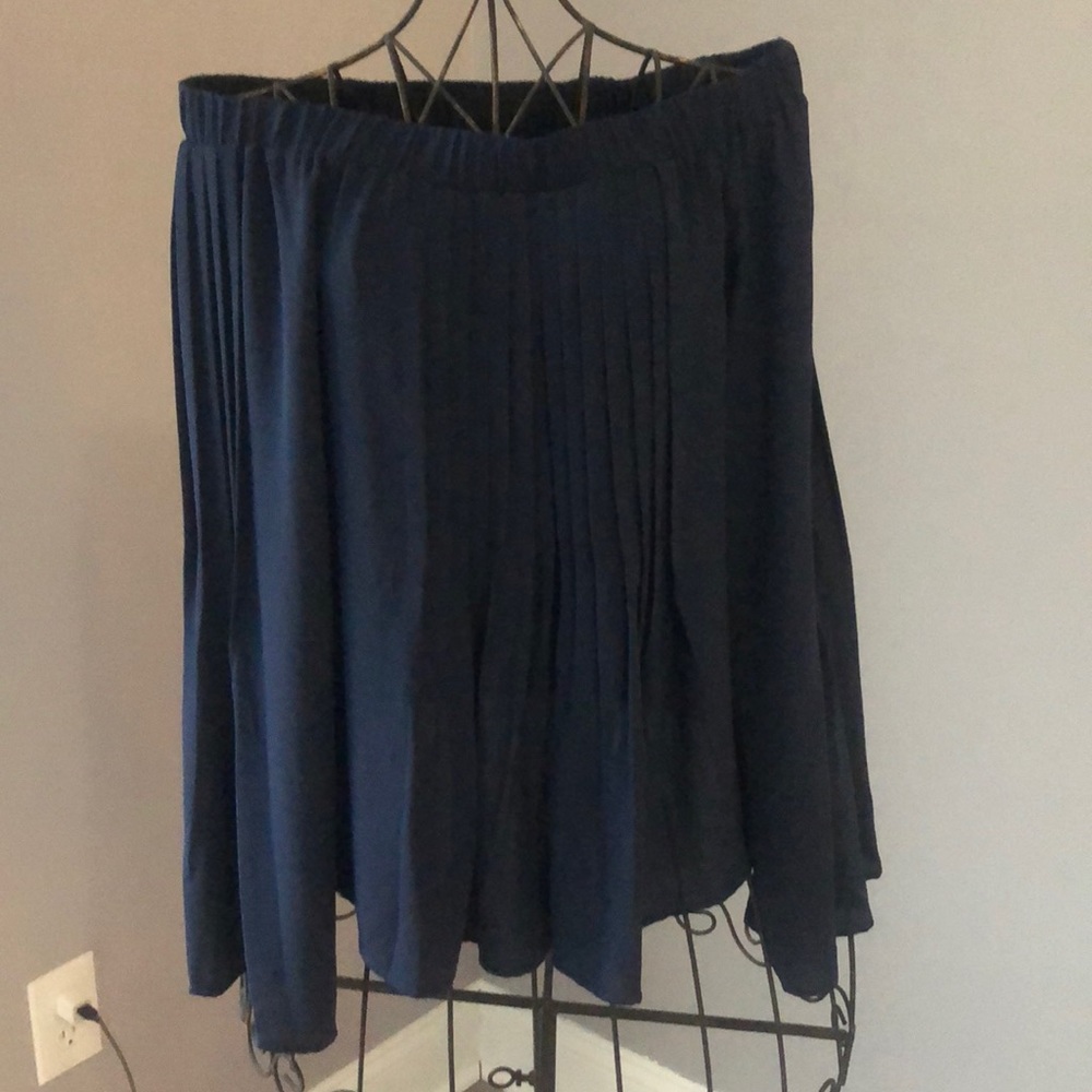 Navy Blue Aqua Off the Shoulder Top Size XS.